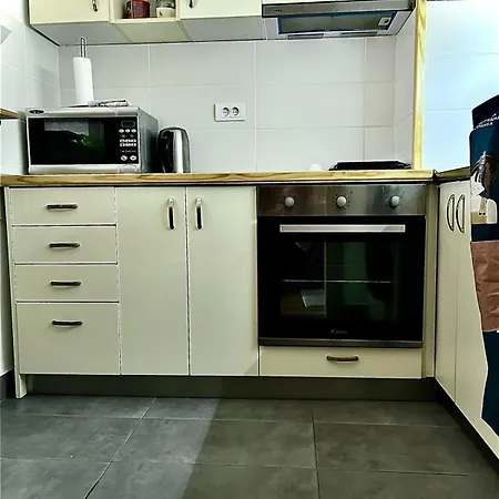 Cosy Retreat 135 * ベオグラード